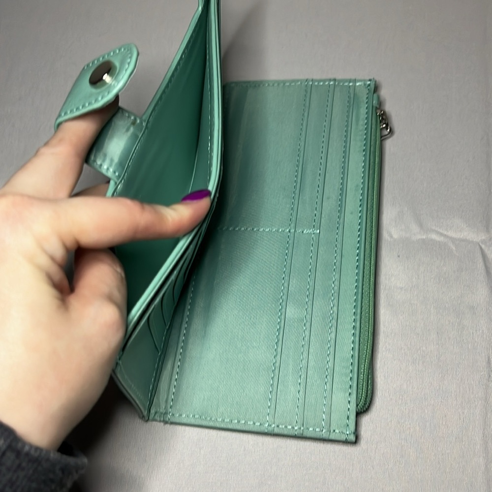 Wallet - Picture 4 of 5